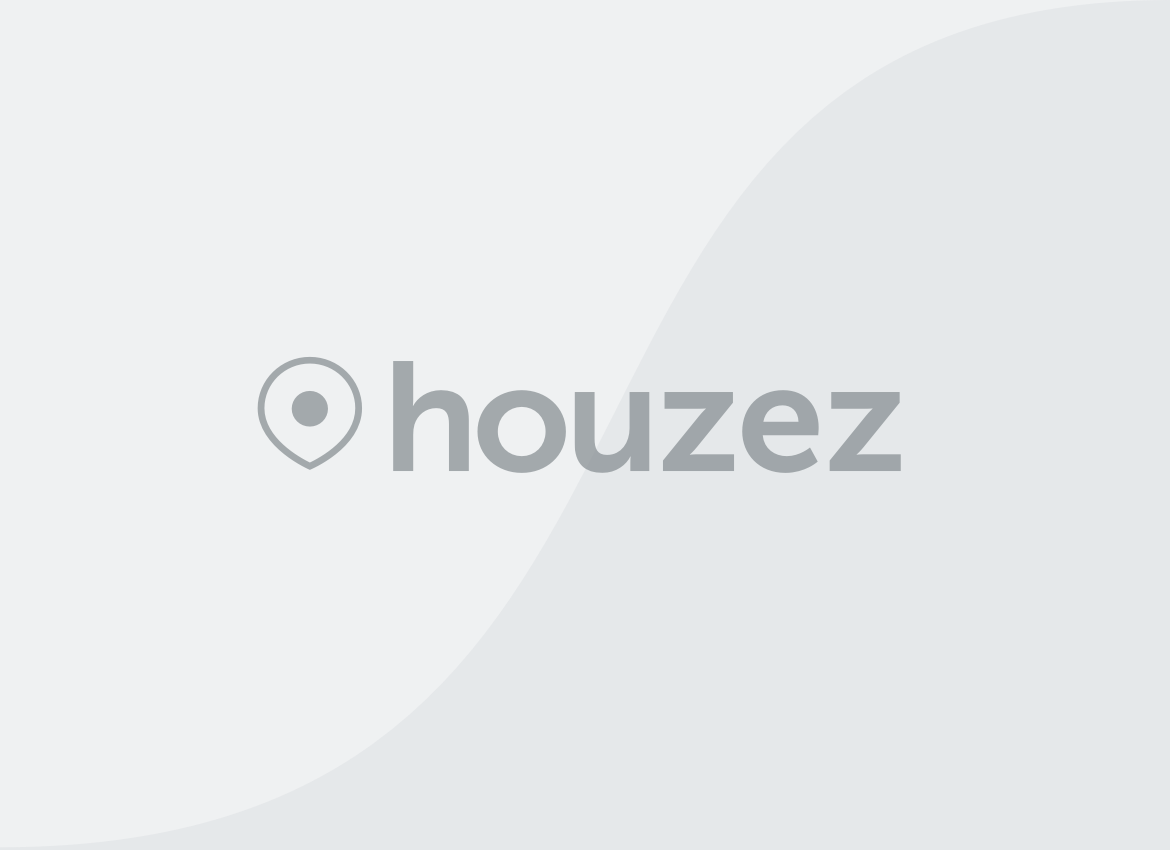 Large countryside plot consisting of 217 Hectares(538 acres) and  urban land of 4835m2